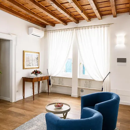 House Regia * Verona